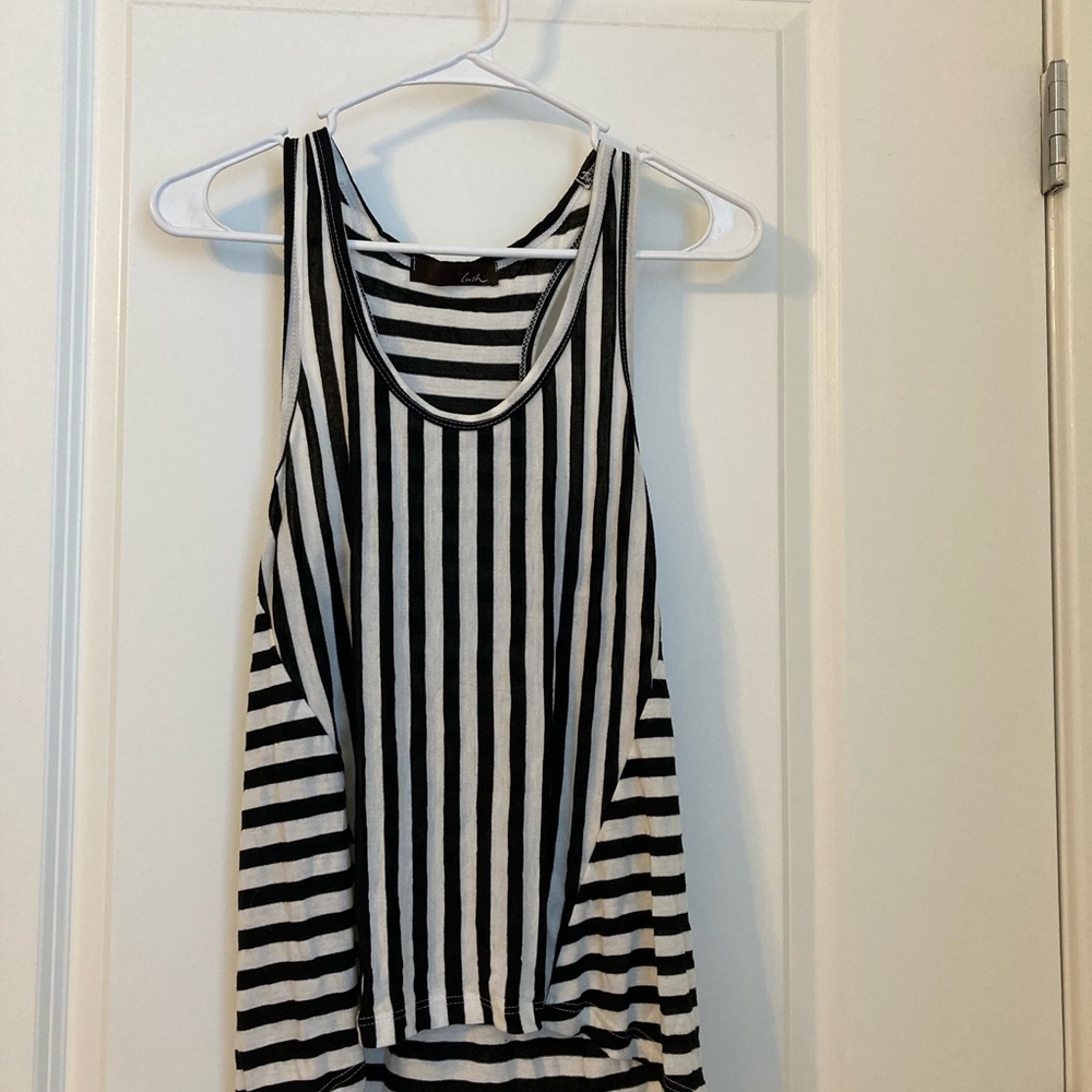 Black and White Striped Women's Tank Top